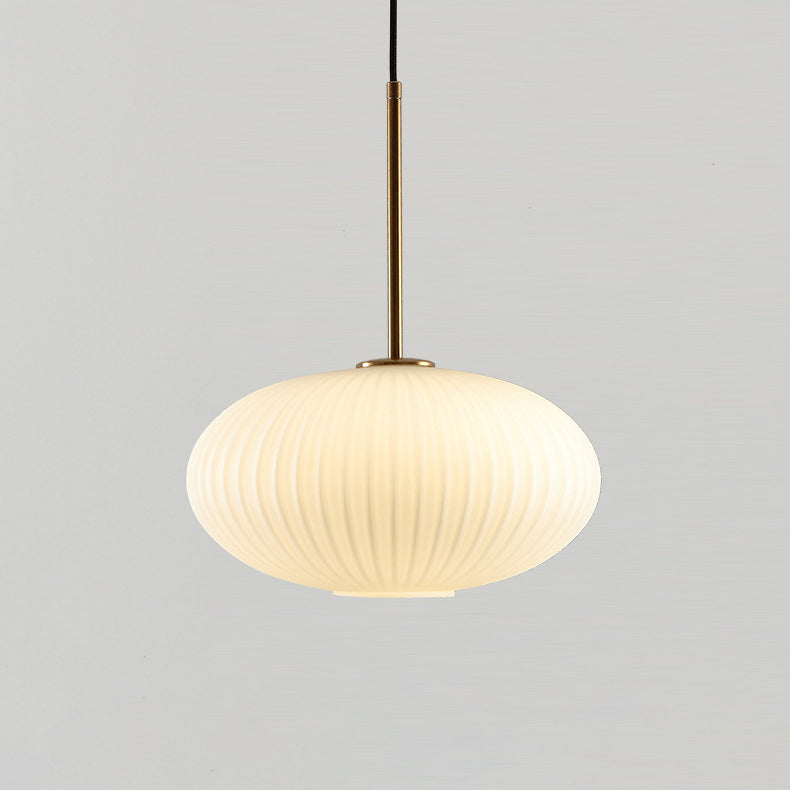 Lantoria Minimalistische Pendelleuchte | Ovaler Glasschirm | Cremefarbenes Nordic Design | 1-flammige Hängeleuchte