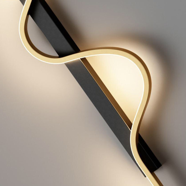 WaveLume LED Wandleuchte | Modernes Aluminium-Design | Welliger Streifen | Für Schlafzimmer & Wohnzimmer