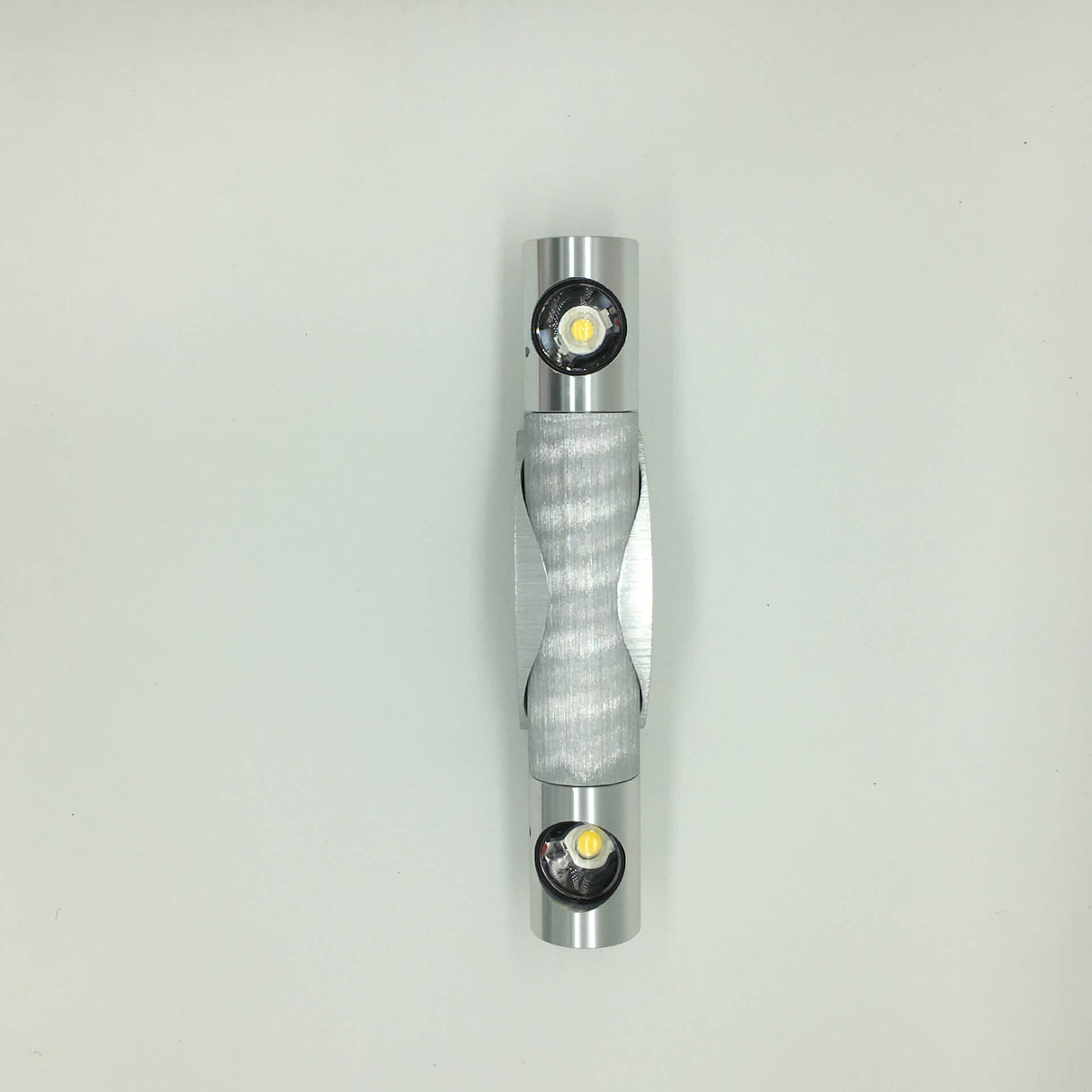 CylindraGlow LED Wandleuchte | Modernes Rotierendes Design | Aluminium Zylinder | Farbwahl | 2-6W