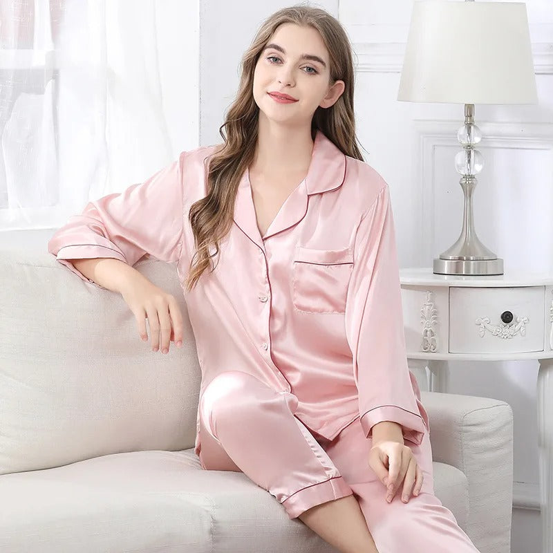 DreamSatin Premium Satin-Pyjama-Set | Luxuriös | Hautfreundlich | Atmungsaktiv | Für entspannte Nächte
