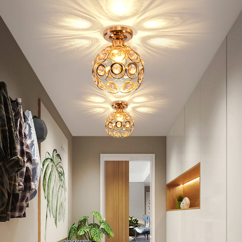 OrnaLux Goldene Luxus Ball Deckenleuchte | Exklusive LED-Beleuchtung | Modern | Elegante Flurbeleuchtung