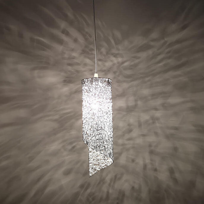 WireAura – Moderne Aluminiumspirale LED Pendelleuchte | Farbenfrohes Zylinderdesign | Elegantes Ambiente