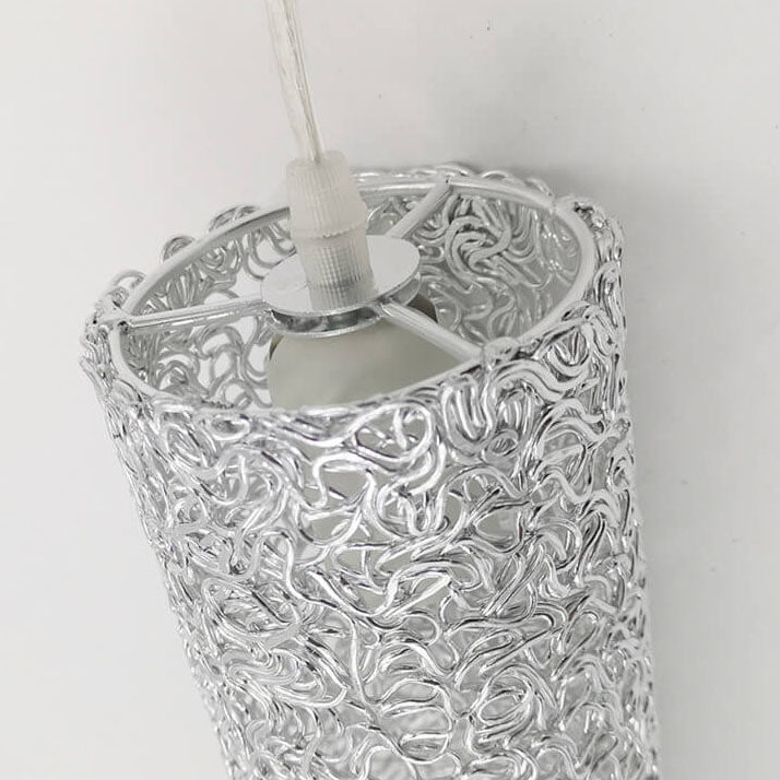 WireAura – Moderne Aluminiumspirale LED Pendelleuchte | Farbenfrohes Zylinderdesign | Elegantes Ambiente