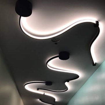 Serpenta Moderne LED Wandlampe | Aluminium | Geschwungenes Design | Dimmbar | Stilvolle Beleuchtung