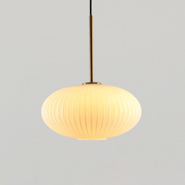 Lantoria Minimalistische Pendelleuchte | Ovaler Glasschirm | Cremefarbenes Nordic Design | 1-flammige Hängeleuchte