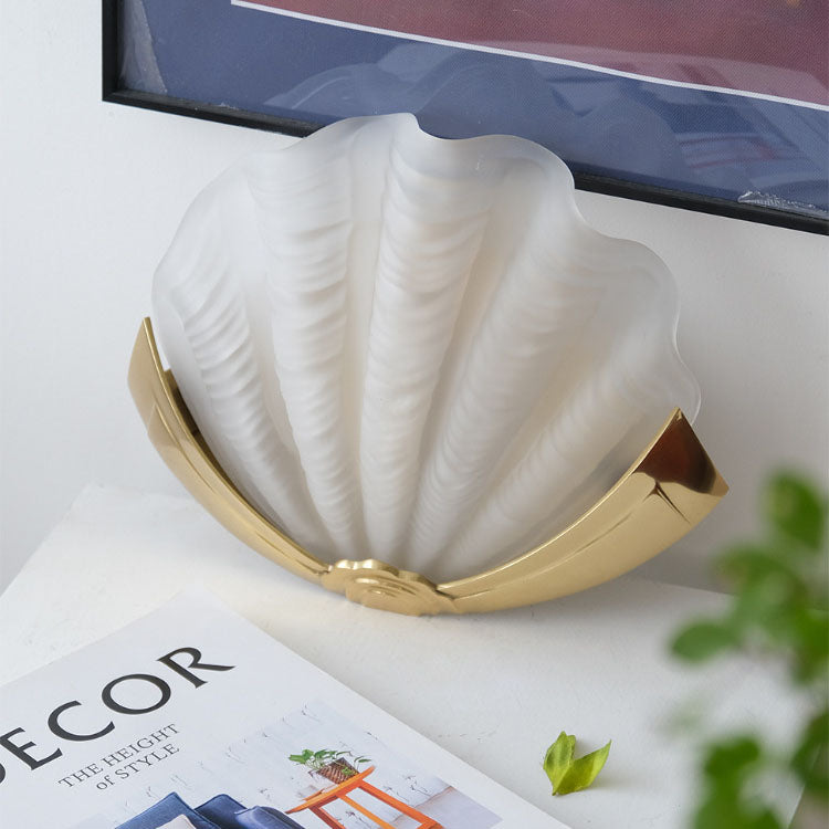 Lumova Muschel-Wandleuchte | Art Déco Design | Glas & Messing | Schlafzimmerbeleuchtung