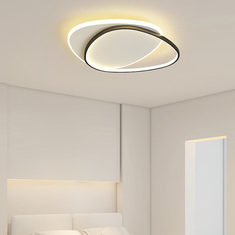 TriLume Minimalistische LED Deckenleuchte | Dreieck-Oval Design | Acryl & Eisen | Warm-/Weißlicht | Wohnzimmerbeleuchtung
