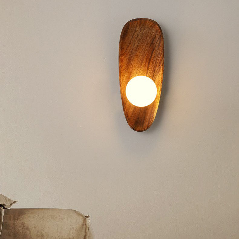 AuroraCraft Japanische LED-Wandleuchte mit Holz & Glas | Irreguläres Oval | Warmes Licht für Schlafzimmer & Wohnzimmer