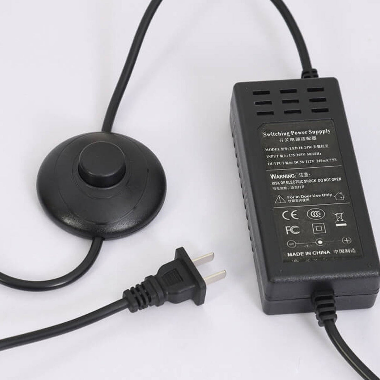 Luniora Arc LED Stehleuchte | Minimalistisches Design mit Ablage | Modern & Dimmbar