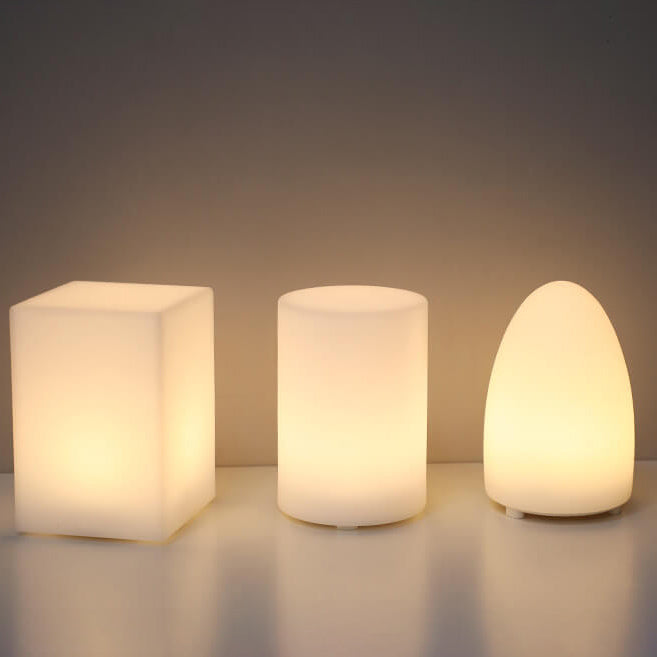 GeoGlow Kreative Geometrische LED Tischlampe | Batteriebetrieben & Fernbedienung | Nachtlicht & Dekoration