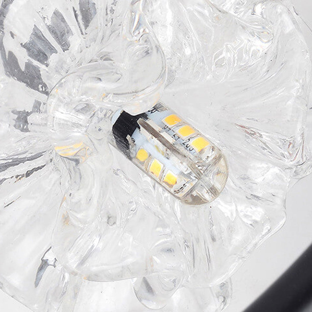 Blossura LED Deckenleuchte | Kreatives Zweigdesign mit Pflaumenblüten | 18/24/30 Lichter | Semi-Flush