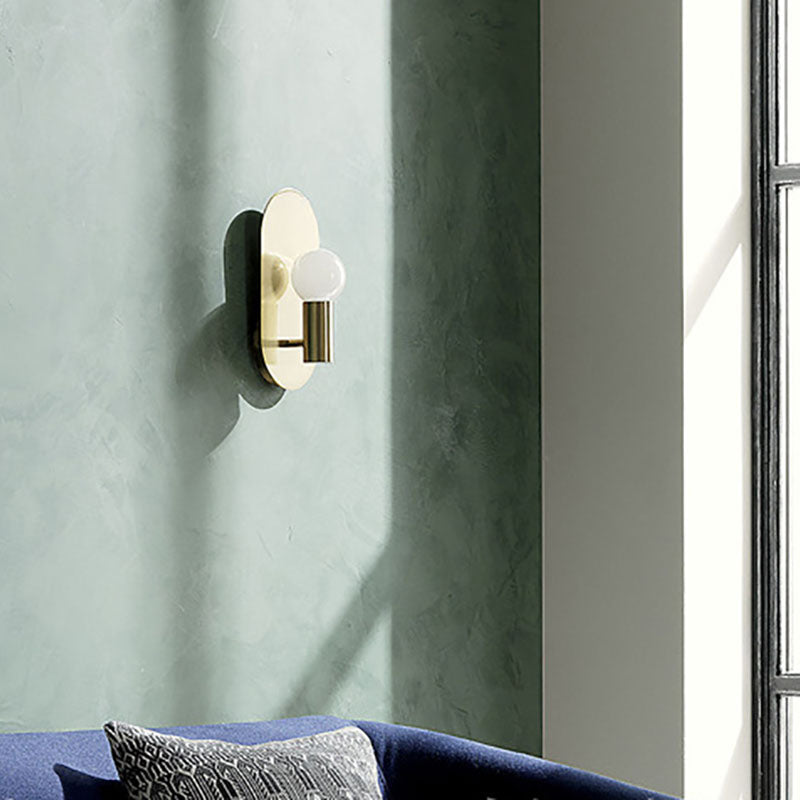 Brassova Wandleuchte | Nordic Design | Messing Oval Ball | 1-flammige Beleuchtung für Schlafzimmer