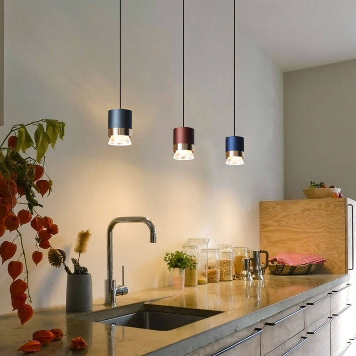 Lumosfera Nordic LED Pendelleuchte | Zylindrisches Design | Aluminium & Acryl | Warmes oder Weißes Licht