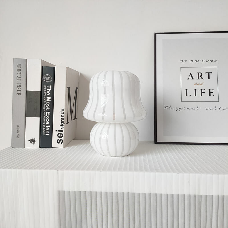 MushLume Glas Tischlampe | Französisches Design | Handgefertigt | Pilzform | Deko & Beleuchtung