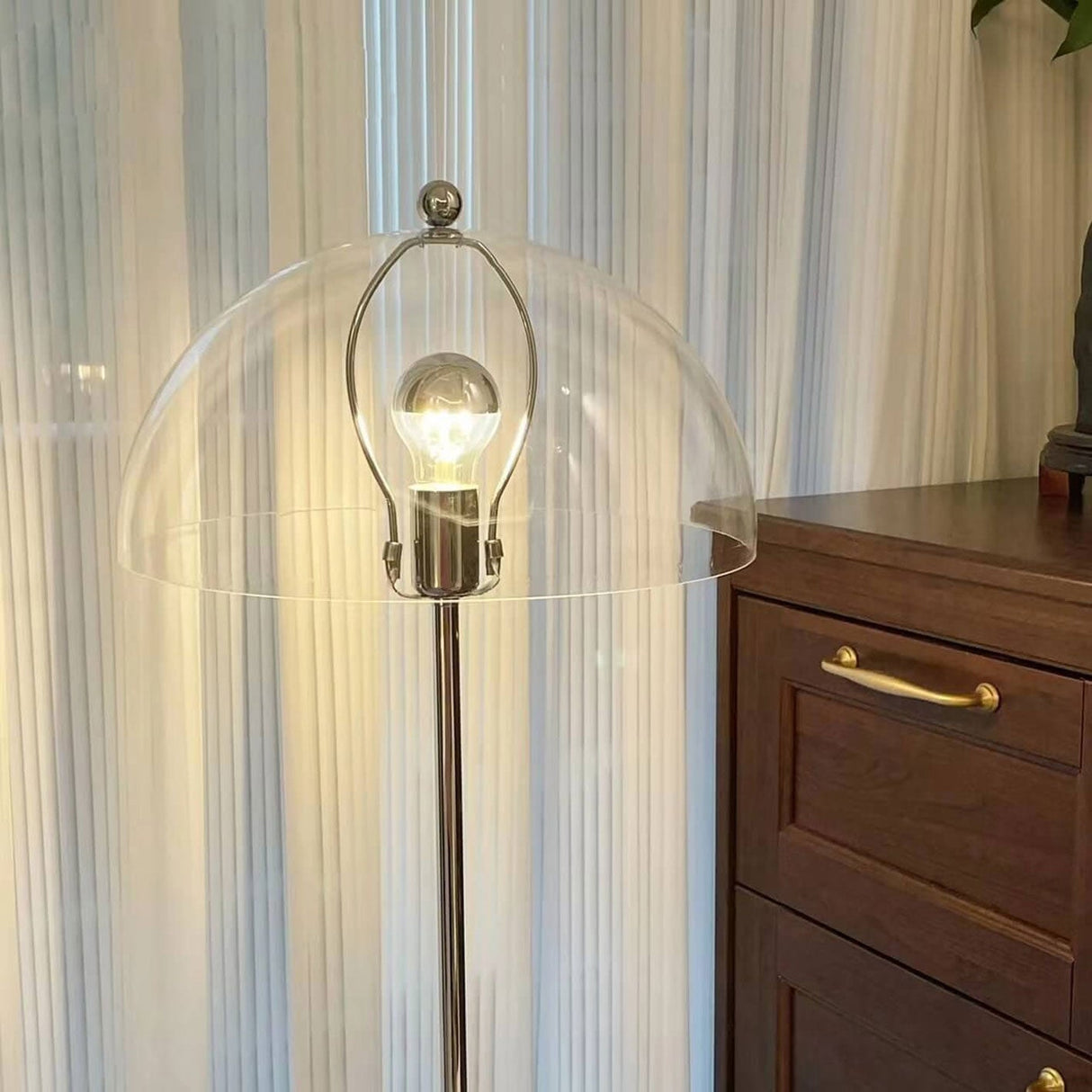 MushLight Retro Stehlampe | Acryl Pilzdesign | 1-flammig | Stilvolle LED Beleuchtung