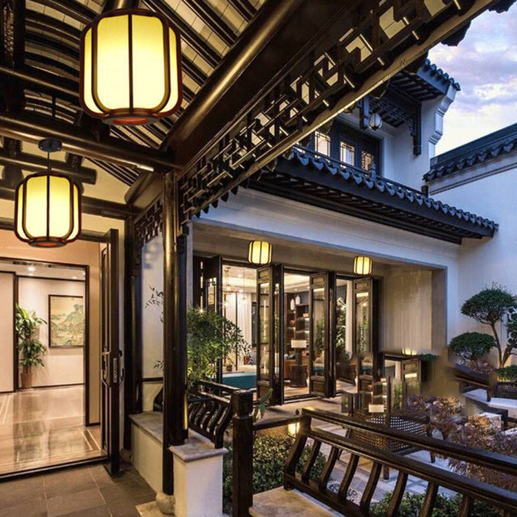 LuxoraChic Modernes Chinesisches Design Pendelleuchte | Faux-Schaffell | Holz-Laterne | LED-Beleuchtung für Zuhause