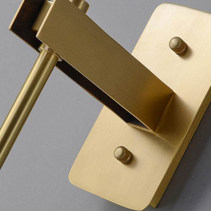 BrassLume Vintage Wandleuchte | Zylindrisches Glas & Messing | 1-flammig | Luxuriöses Design für Wohnzimmer & Flur