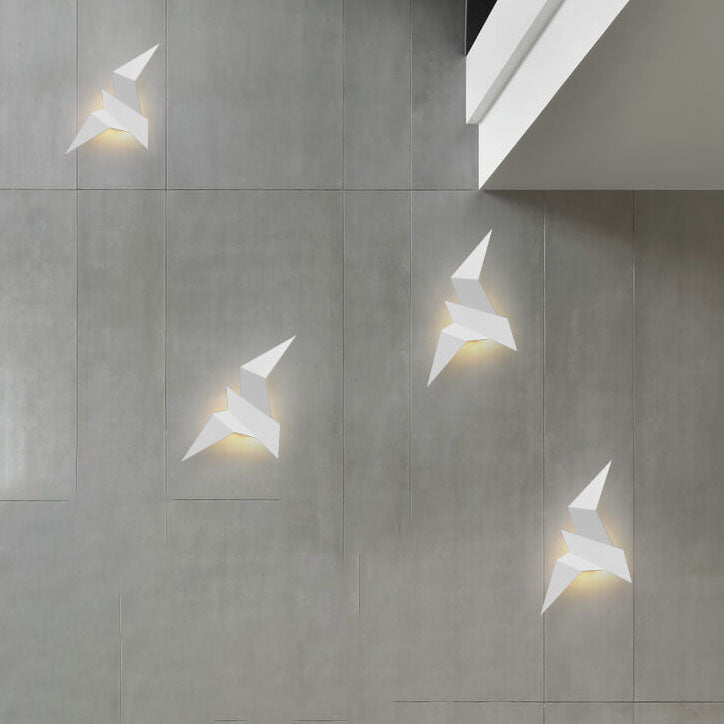 SkyWing Moderne LED Wandleuchte | Fliegender Vogel | 1-flammig | Kreatives Design | Deko für Zuhause