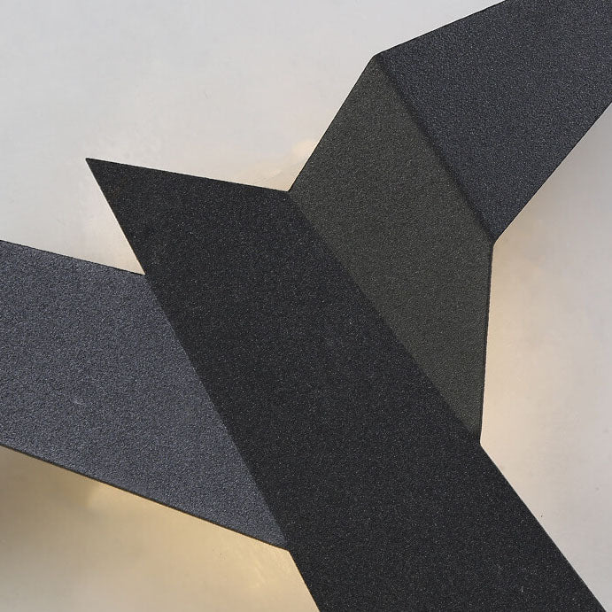 SkyWing Moderne LED Wandleuchte | Fliegender Vogel | 1-flammig | Kreatives Design | Deko für Zuhause