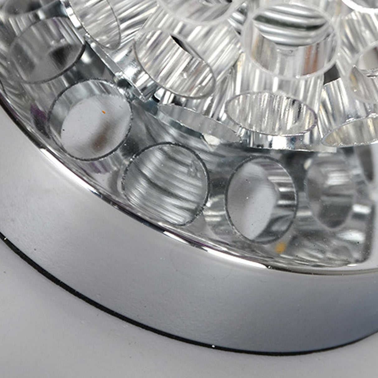 RoséLumina Aluminium LED Tischlampe | Elegantes Design | Stimmungslicht | Leselampe | Deko für Zuhause