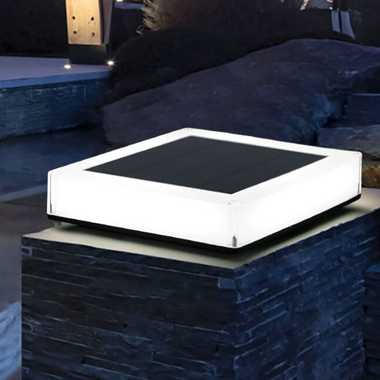 SolarAura RGB Solarleuchte für Außenbereiche | Moderne Gartenbeleuchtung | RGB & Warmweiß | Umweltschonend