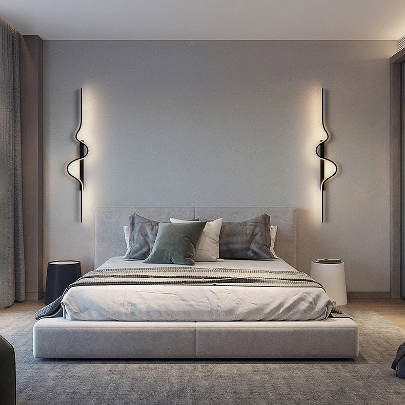 WaveLume LED Wandleuchte | Modernes Aluminium-Design | Welliger Streifen | Für Schlafzimmer & Wohnzimmer