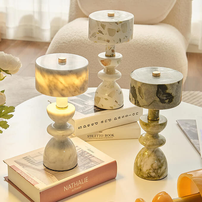 LumiIron Minimalistische LED Tischlampe mit Marmorfuß | USB-Anschluss | Dekorative Beleuchtung | Weiß, Orange, Grün, Translucent Weiß