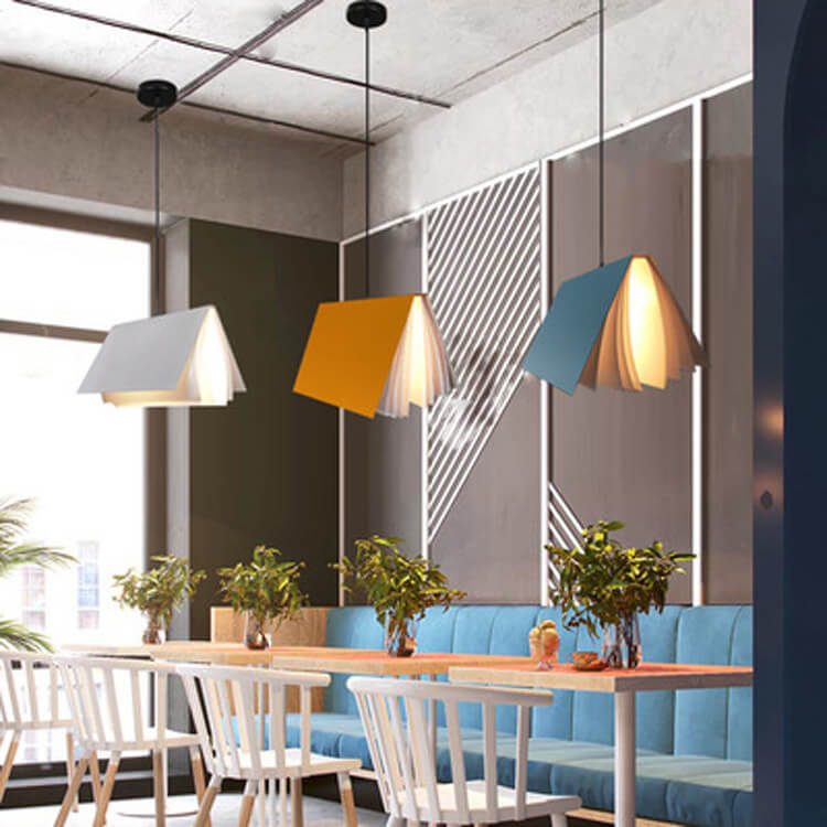 FlyLit Buchform Pendelleuchte | 1-Licht | Metall & PVC | Kreatives Design | Beleuchtung für Zuhause