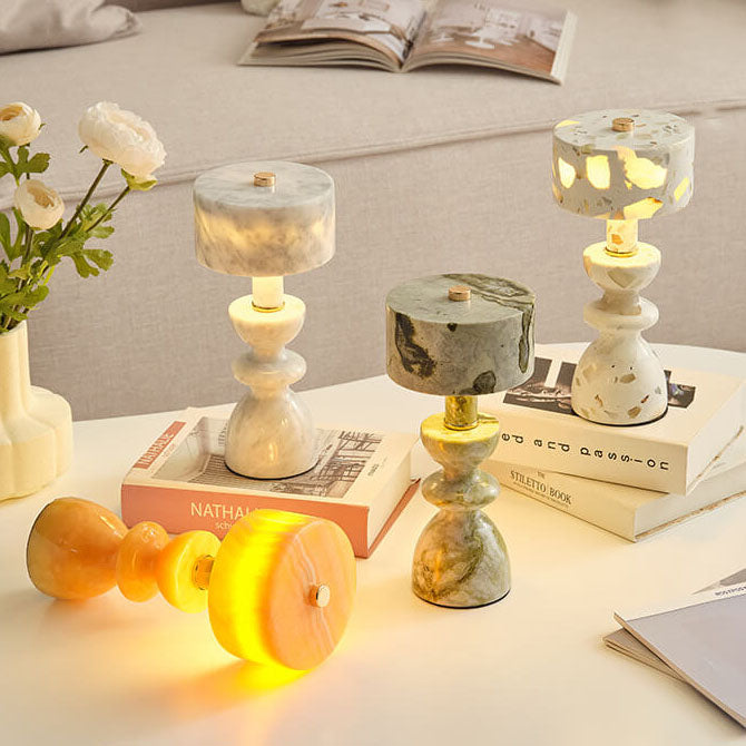 LumiIron Minimalistische LED Tischlampe mit Marmorfuß | USB-Anschluss | Dekorative Beleuchtung | Weiß, Orange, Grün, Translucent Weiß