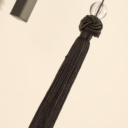 SinoGlow Wandlampe | Chinesisches Vintage-Design | Stofflaterne mit Quasten | 1-Licht