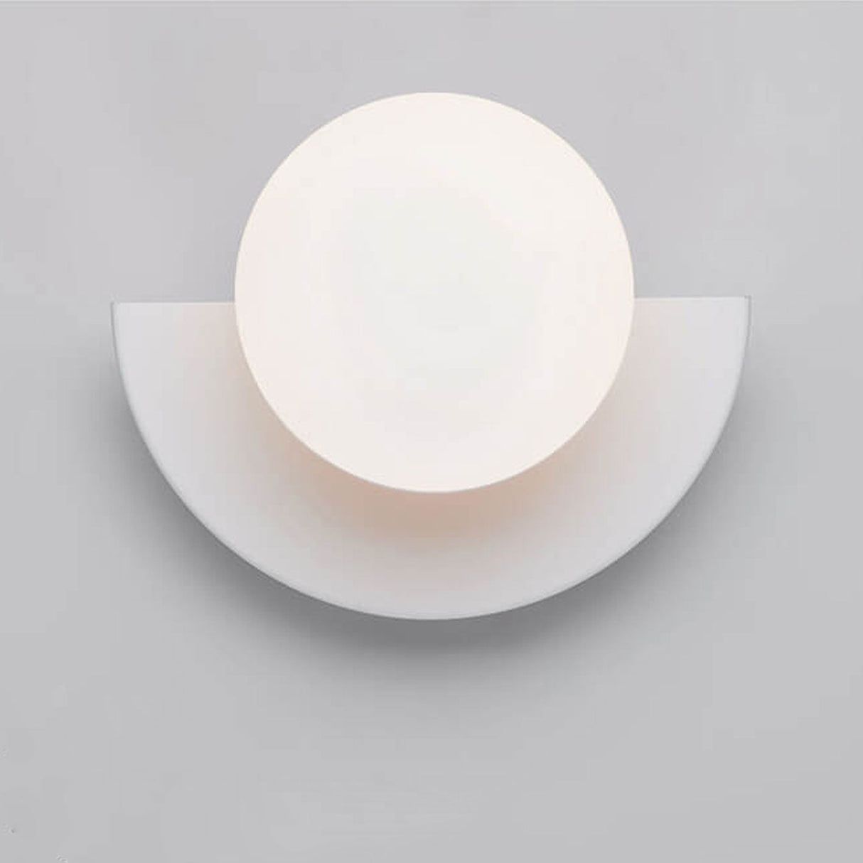 SferaLuxe Moderne Wandlampe | Minimalistisches Kugel-Design | Farbiges Glas | LED-Wandleuchte für Wohnräume