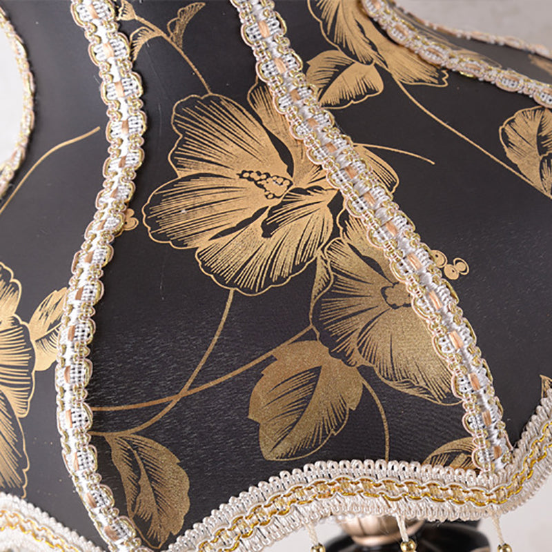 LustraNoble Europäisches Design Tischlampe | Harz & Stoff | Schlafzimmerlicht | 1-Licht