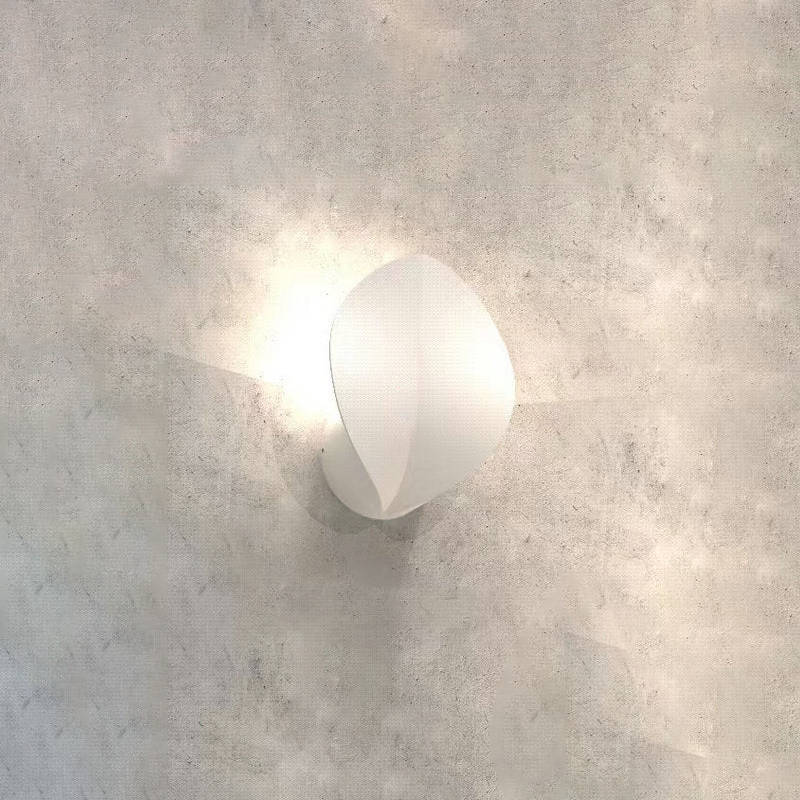 Clovara LED Wandleuchte | Nordic Design | Wasserdicht | Vierblättriges Kleeblatt Aluminium Außenleuchte