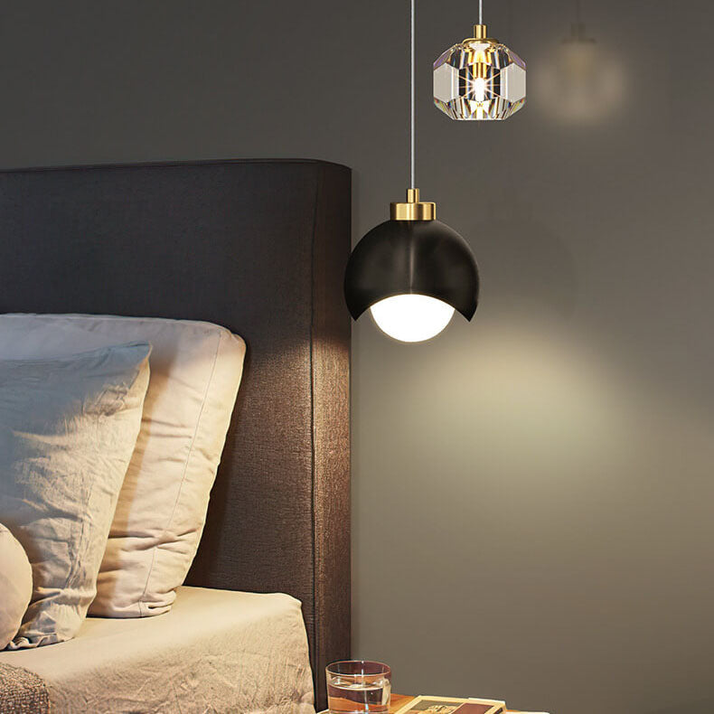 AstraLux Island LED Pendelleuchte | Modern | Luxus Design | Eisen und Messing | Deko für Zuhause