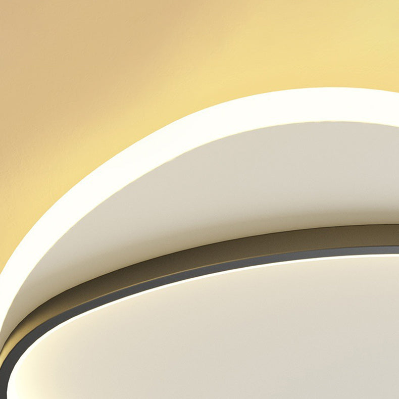 TriLume Minimalistische LED Deckenleuchte | Dreieck-Oval Design | Acryl & Eisen | Warm-/Weißlicht | Wohnzimmerbeleuchtung