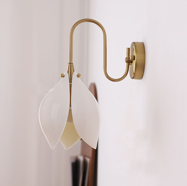 Magnoliva Keramikwandleuchte | Retro-Blumendesign | Eisenrahmen | Schlafzimmerbeleuchtung