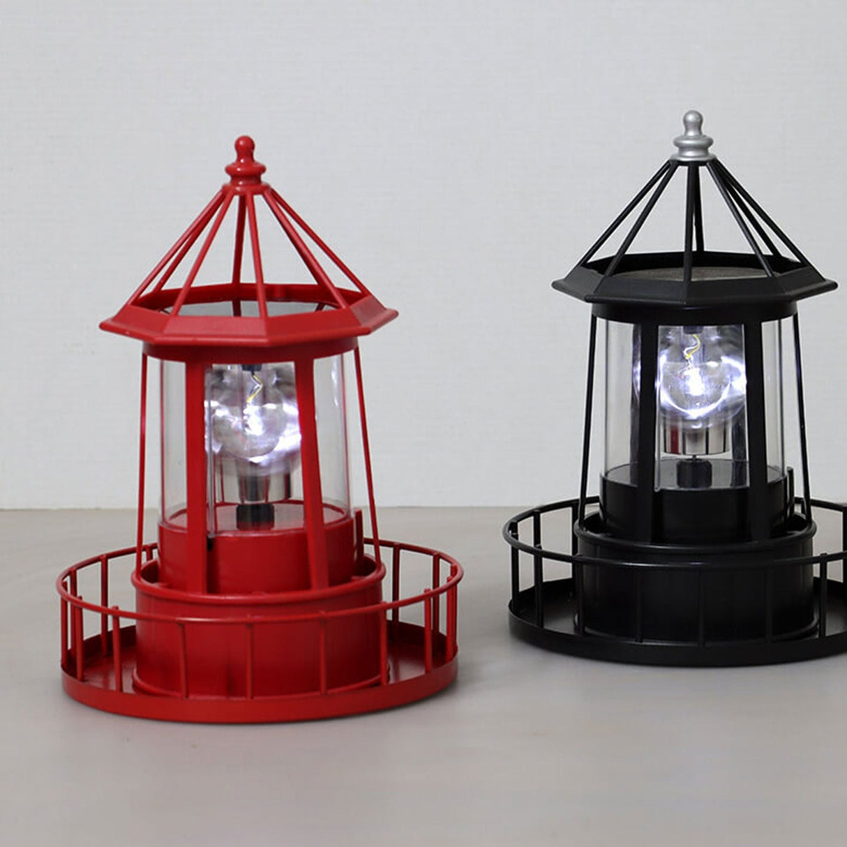 SolarSpin LED Gartenleuchte | Rotierender Turm | Solarbetrieben | Deko & Landschaftsbeleuchtung