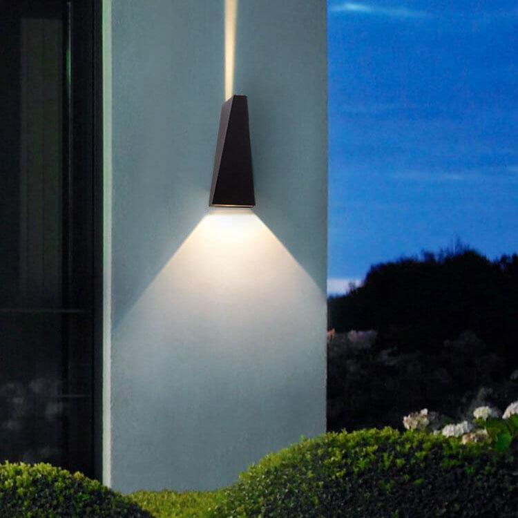 Trapeo LED Wandleuchte | 2-flammig | Modernes Design | Innen- & Außenbeleuchtung