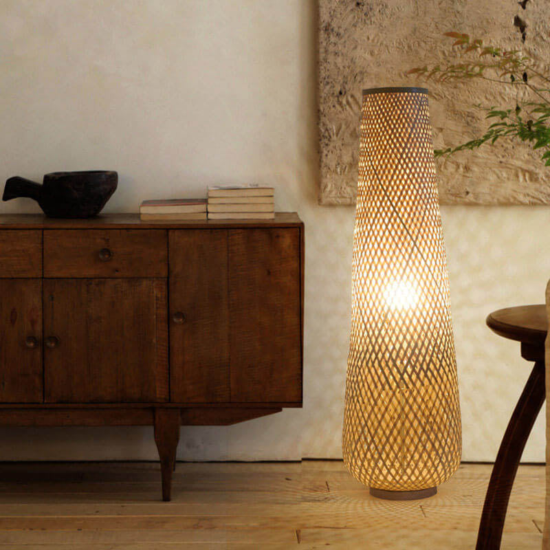 BambooGlow Design Stehleuchte | LED-Bambuslampe | Handgefertigt | Stimmungslicht | Dekorative Beleuchtung für Zuhause