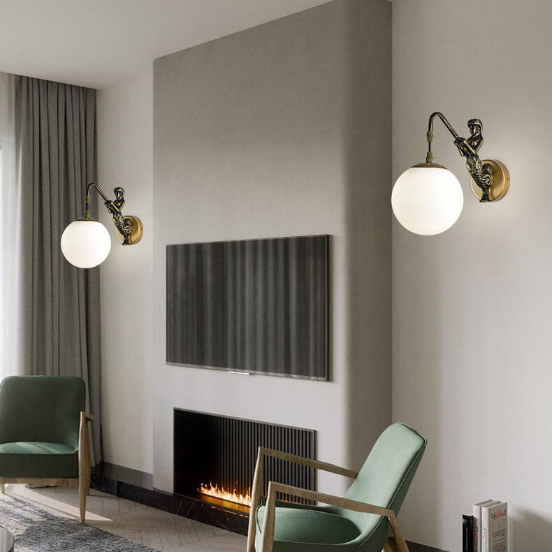 MermaidGlow Vintage Wandleuchte | Rustikale Wandlampe mit Kugelglas | Einzigartiges Dekolicht