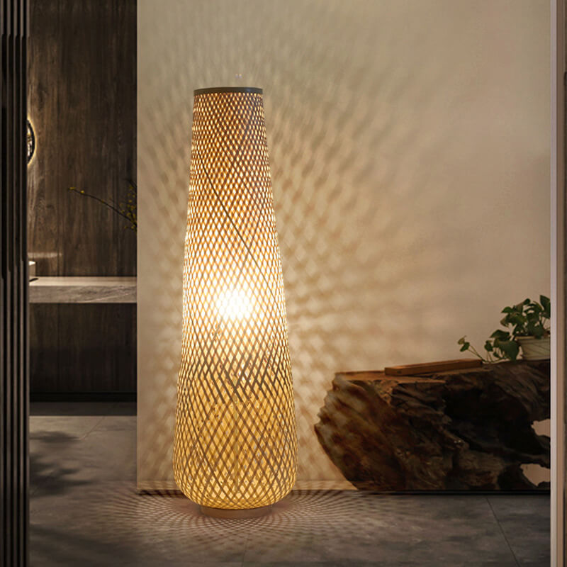 BambooGlow Design Stehleuchte | LED-Bambuslampe | Handgefertigt | Stimmungslicht | Dekorative Beleuchtung für Zuhause
