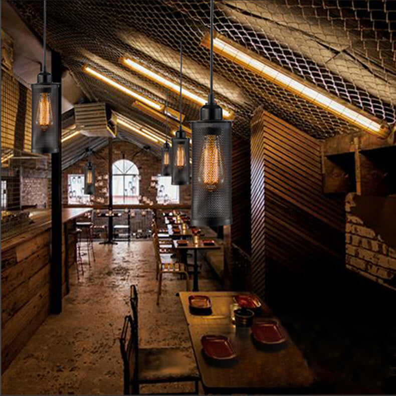 Ferrolume Pendelleuchte | Vintage Zylindernetz-Design | Schmiedeeisen | 1-Licht Hängelampe für zeitlose Eleganz