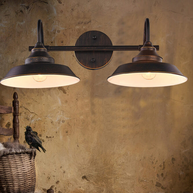 RusticaLuxe Industrielle Vintage Wandleuchte | Eisen-Design | 1/2-flammig | Rustikales Ambiente