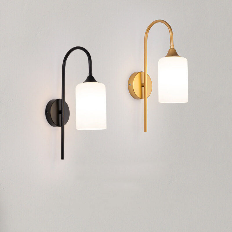 GlintArc Wandlampe | Minimalistisches Zylinderglasdesign | Flexibler Arm | 1-Licht Wandleuchte für stilvolle Räume