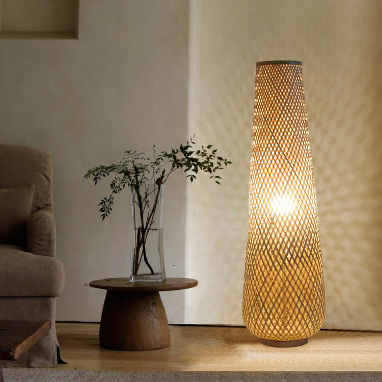 BambooGlow Design Stehleuchte | LED-Bambuslampe | Handgefertigt | Stimmungslicht | Dekorative Beleuchtung für Zuhause