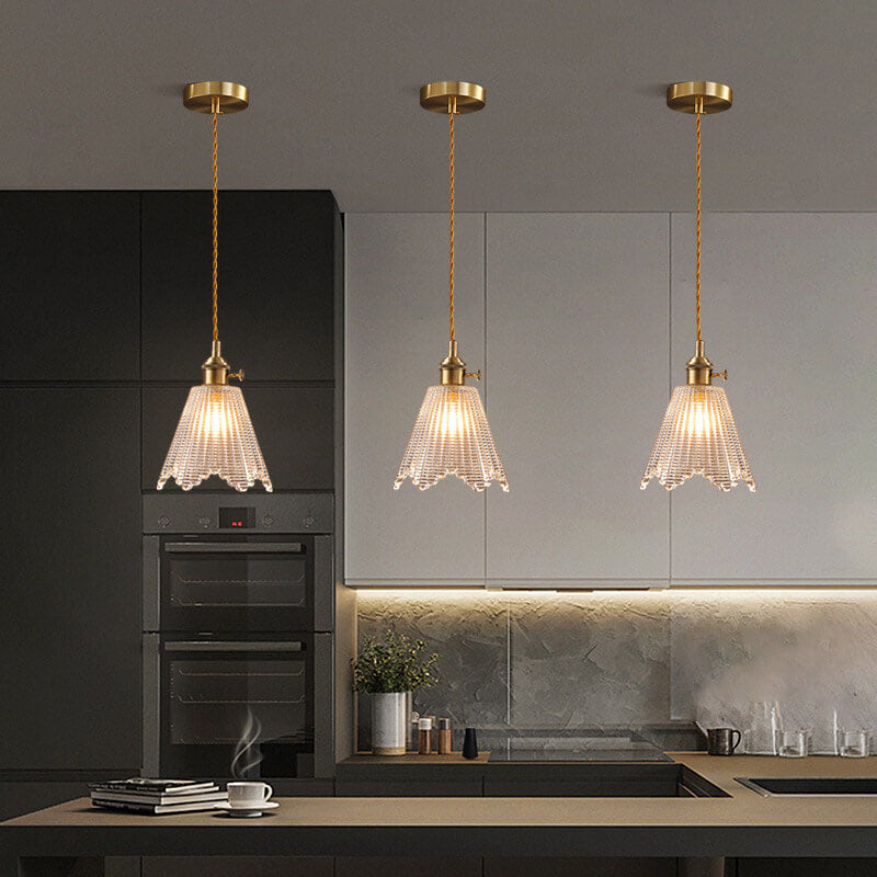 Bellux Glas Pendelleuchte | Modernes Glockenschirmdesign | Messingoptik | 1-flammig | Luxuriöse Beleuchtung