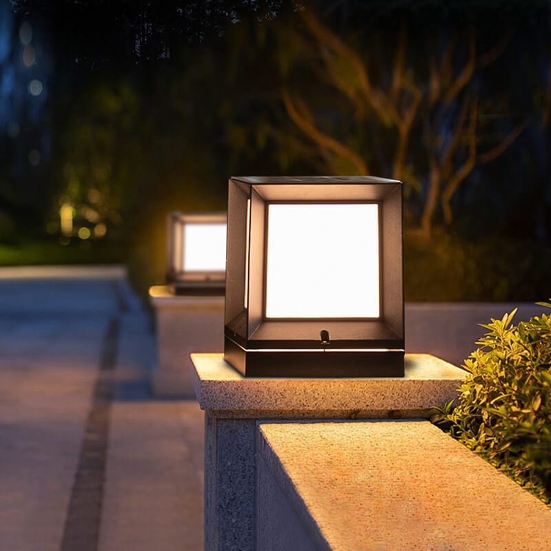 LumeEdge LED Solarleuchte | Quadratisches Design | Wasserdicht | Außenbeleuchtung für Rasen & Zaun | Verschiedene Größen