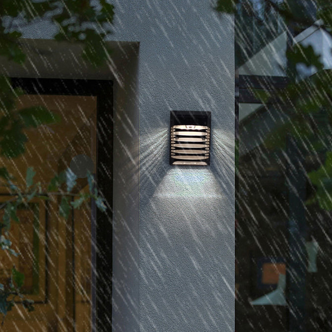 SolarVista LED Wandleuchte | Trapezdesign | Wasserdicht | Solar Außenbeleuchtung | Energieeffizient