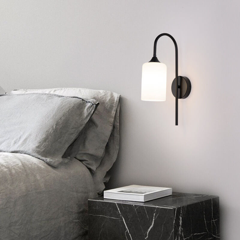 GlintArc Wandlampe | Minimalistisches Zylinderglasdesign | Flexibler Arm | 1-Licht Wandleuchte für stilvolle Räume