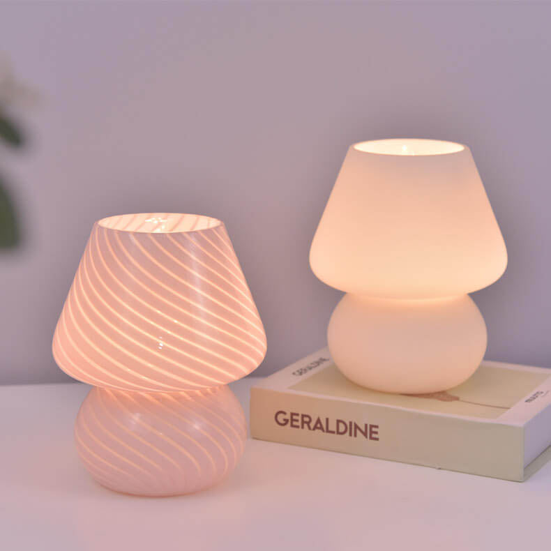 MiraGlow Retro Design Glas Pilz Tischlampe | LED Nachtlicht | Warmes Licht | Stimmungslicht | Deko für Zuhause